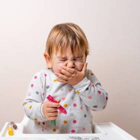 Mit adjunk köhögésre a gyereknek?